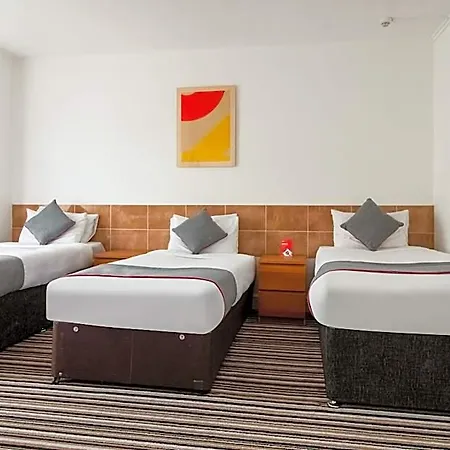 Commercial Hotel